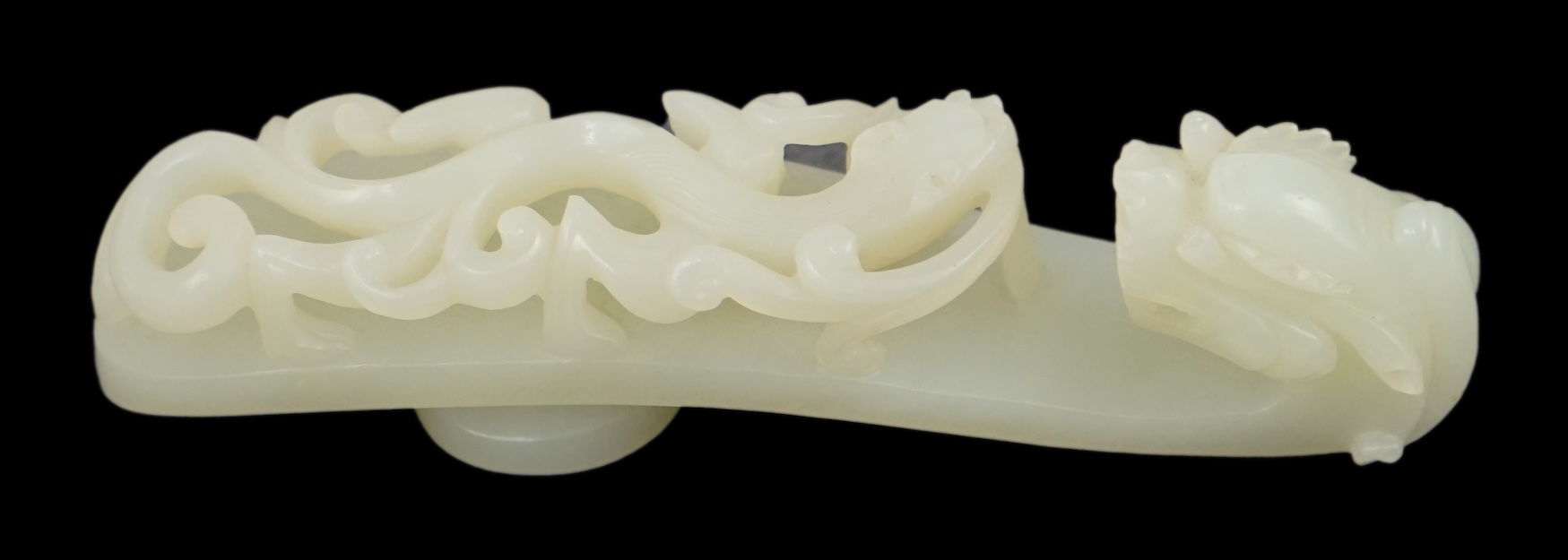 A Chinese white jade ‘dragon’ belt hook, 18th/19th century